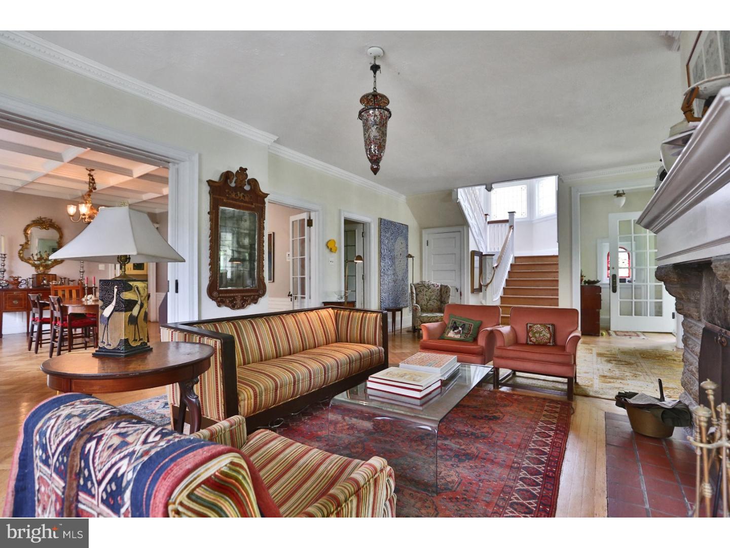 141 Pelham Road Philadelphia, PA 19119 - Photo 6 of 25 Gallery Image 6