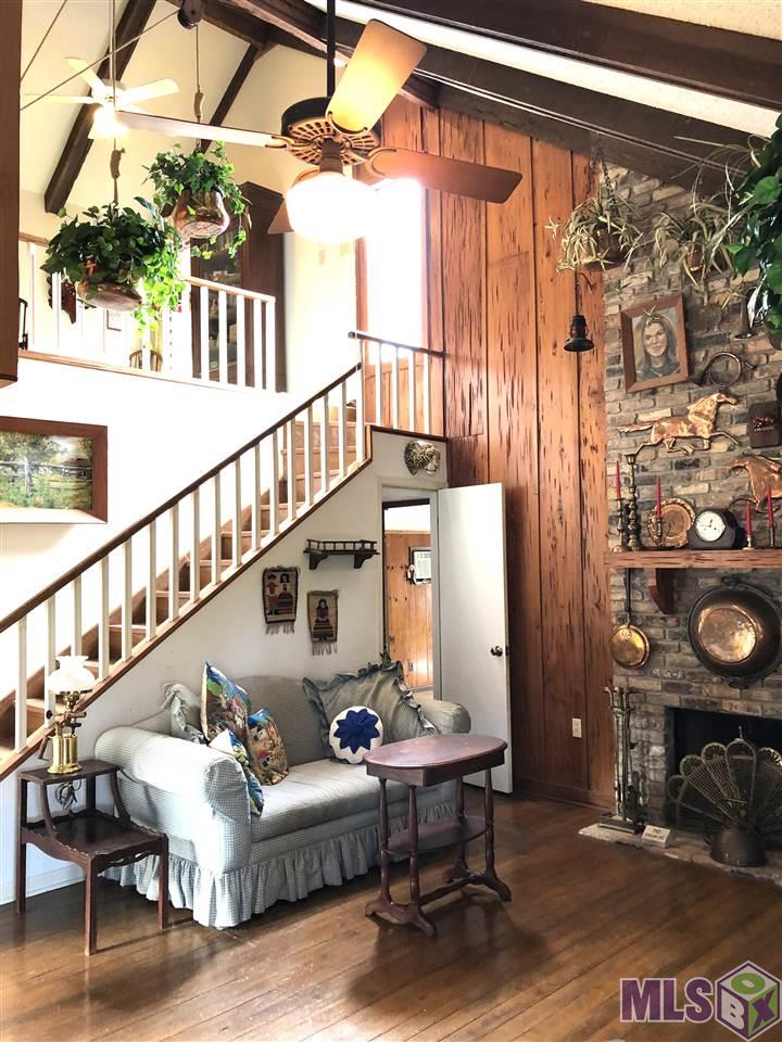 1907 Stonegate Court Baton Rouge, LA 70815 - Photo 2 of 28 Gallery Image 2