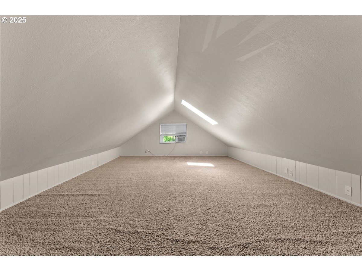 1527 Southeast 7th Avenue Camas, WA 98607 - Photo 24 of 40 Loft
