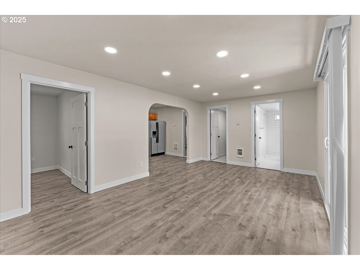 1527 Southeast 7th Avenue Camas, WA 98607 - Photo 10 of 40 Dining Room
