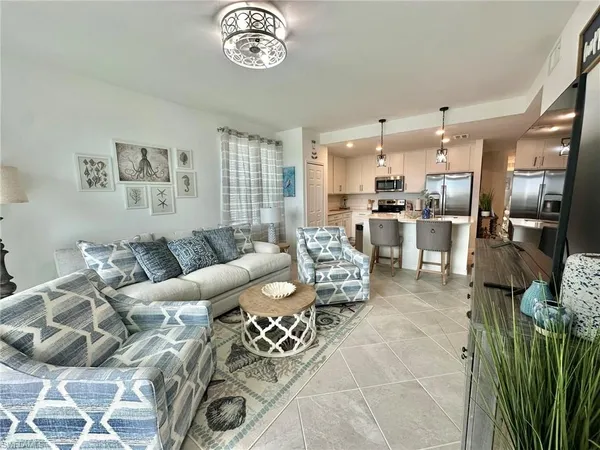 $1,800 | 43989 Boardwalk Loop, Unit 2028, Babcock Ranch, FL 33982
