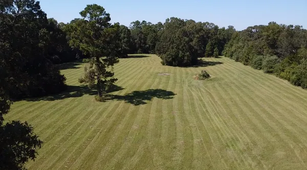 $999,000 | 697 County Road 2309, Cleveland, TX 77327