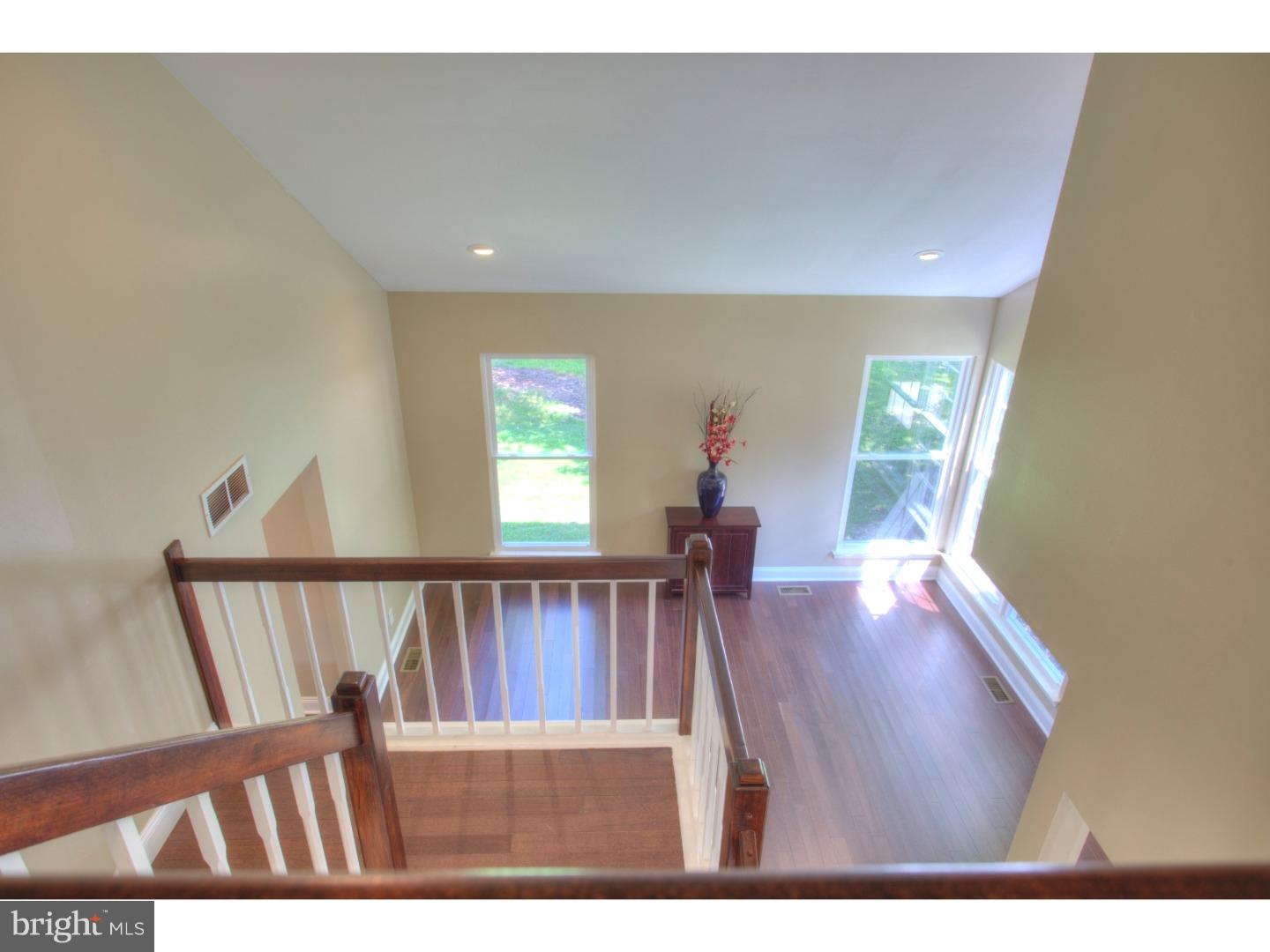 19 Stratford Road Clementon, NJ 08021 - Photo 11 of 25