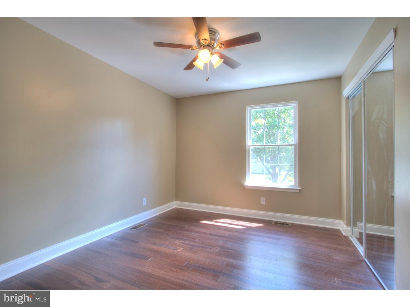 19 Stratford Road Clementon, NJ 08021 - Photo 15 of 25 Bedroom 2