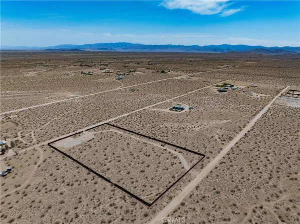 $75,000 | 425 Gerber Avenue, Landers, CA 92285