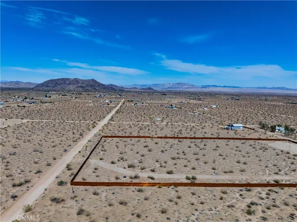 $75,000 | 425 Gerber Avenue, Landers, CA 92285