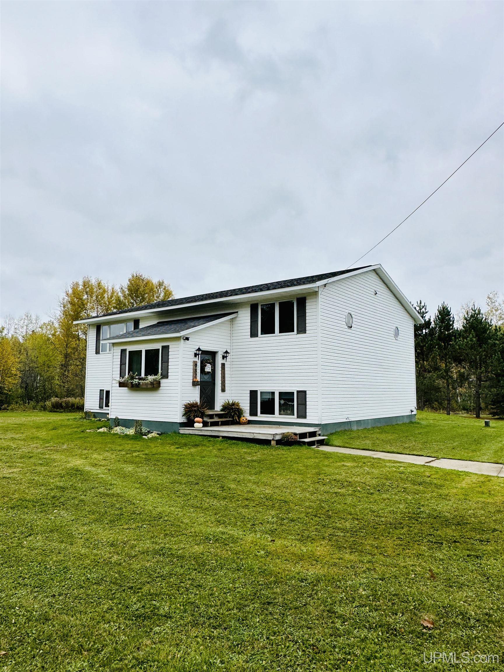 932 Co Road Champion, MI 49814 - Photo 29 of 37