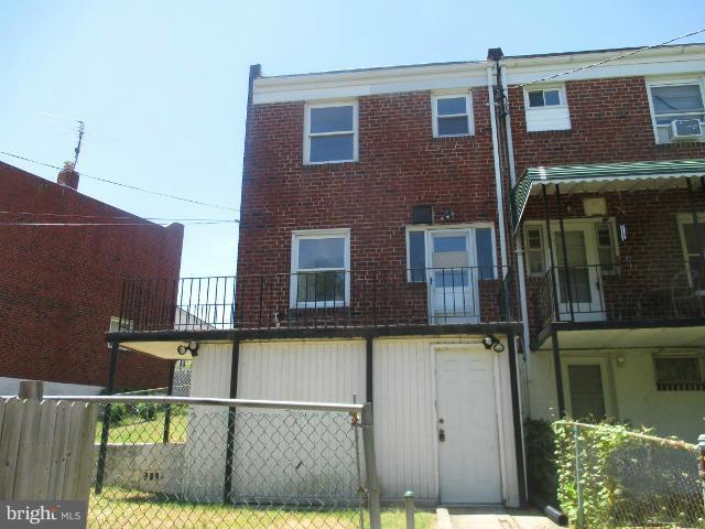 3915 Inner Circle Baltimore, MD 21225 - Photo 16 of 16 Exterior (Rear)