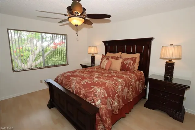 $2,000 | 118 Palm Drive, Unit 8, Naples, FL 34112