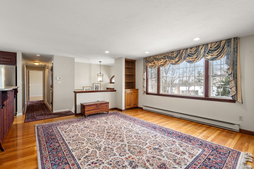 84 Crosby Road Marlborough, MA 01752 - Photo 5 of 27