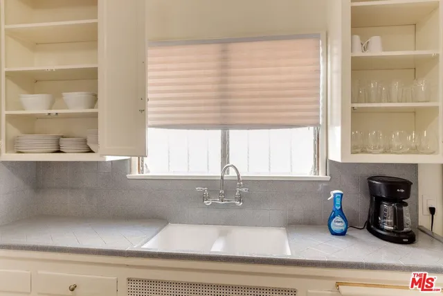 $4,895 | 4360 McLaughlin Avenue, Los Angeles, CA 90066