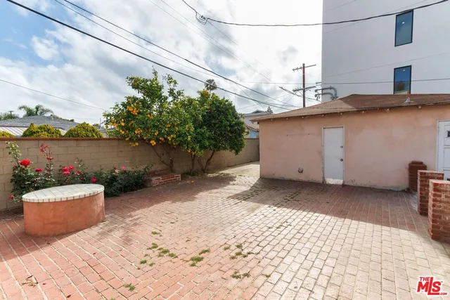 $4,895 | 4360 McLaughlin Avenue, Los Angeles, CA 90066