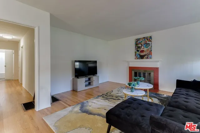 $4,895 | 4360 McLaughlin Avenue, Los Angeles, CA 90066