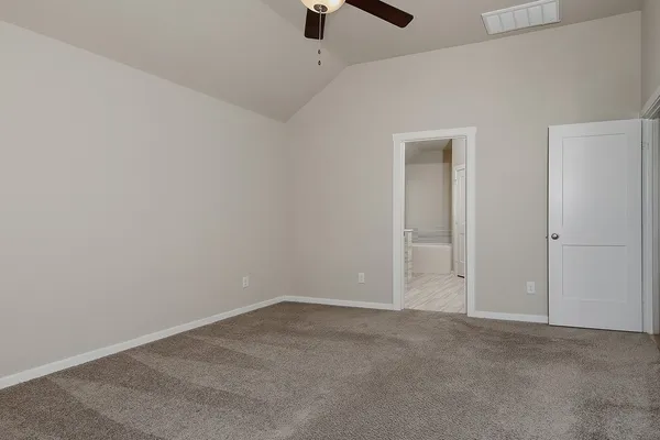 $2,500 | 151 Silva Creek Trail, Conroe, TX 77318