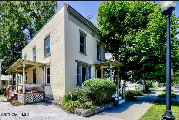 $12,000 | 246 Church Street, Saratoga Springs, NY 12866