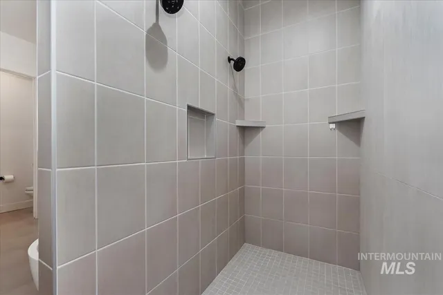 $1,339,000 | 207 South Eagles Roost Way, Eagle, ID 83616