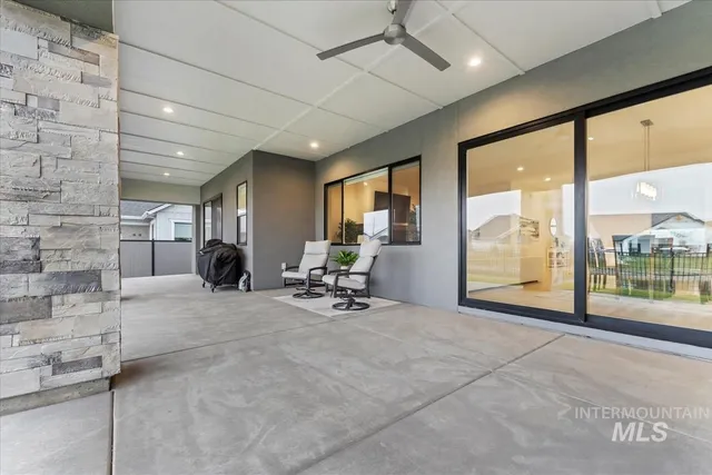 $1,339,000 | 207 South Eagles Roost Way, Eagle, ID 83616