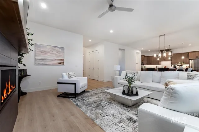 $1,339,000 | 207 South Eagles Roost Way, Eagle, ID 83616