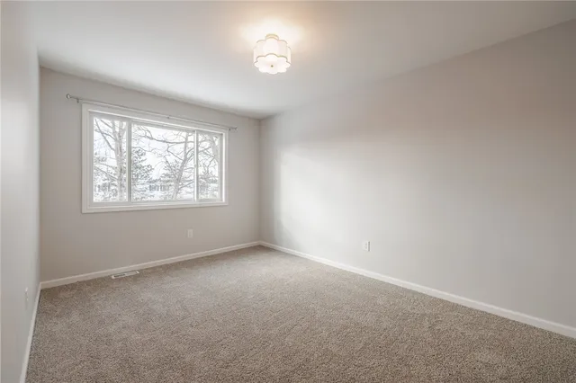 $264,900 | 82 Camberley Place, Penfield, NY 14526