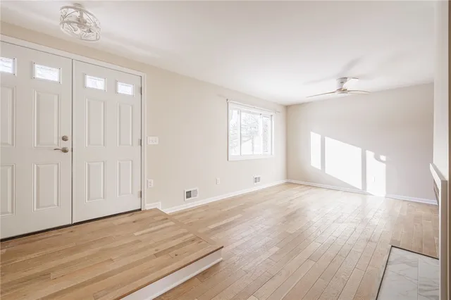 $264,900 | 82 Camberley Place, Penfield, NY 14526