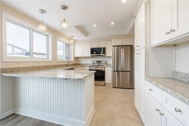 $264,900 | 82 Camberley Place, Penfield, NY 14526