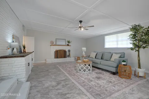 $175,000 | 303 Kathryn Street, New Iberia, LA 70560