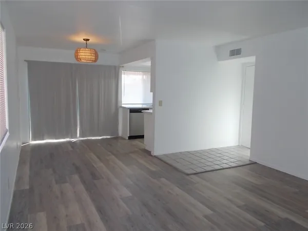 $1,150 | 3168 South Eastern Avenue, Unit 48, Las Vegas, NV 89169