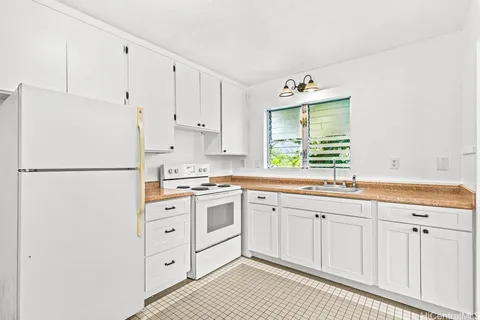 $1,195,000 | 66-465 Kilioe Place, Haleiwa, HI 96712