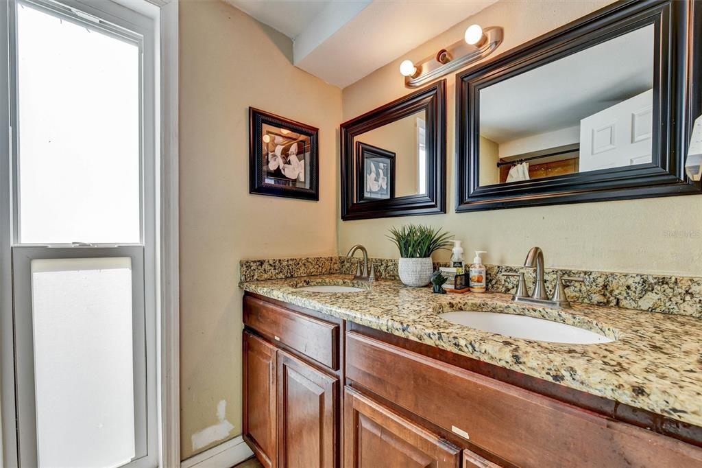 9301 Lido Lane Port Richey, FL 34668 - Photo 11 of 19