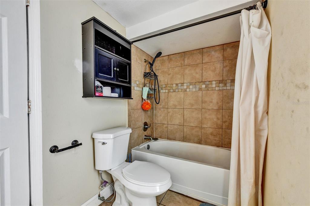 9301 Lido Lane Port Richey, FL 34668 - Photo 12 of 19