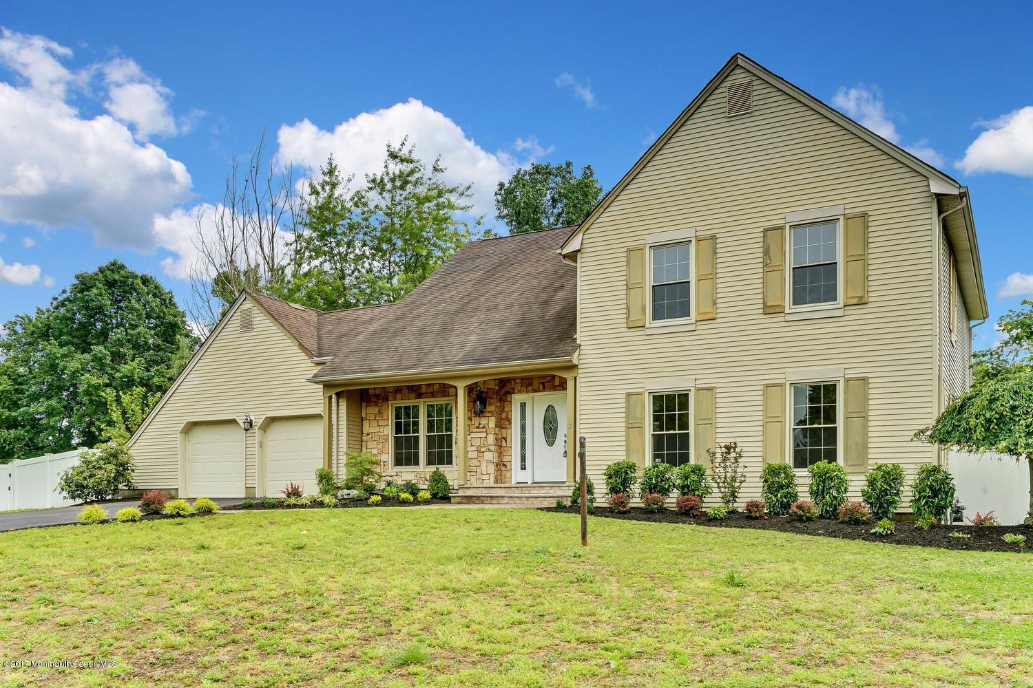 17 Weathervane Way Marlboro, NJ 07746 - Photo 1 of 42 4 Bedroom 2.5 Bath with full basment