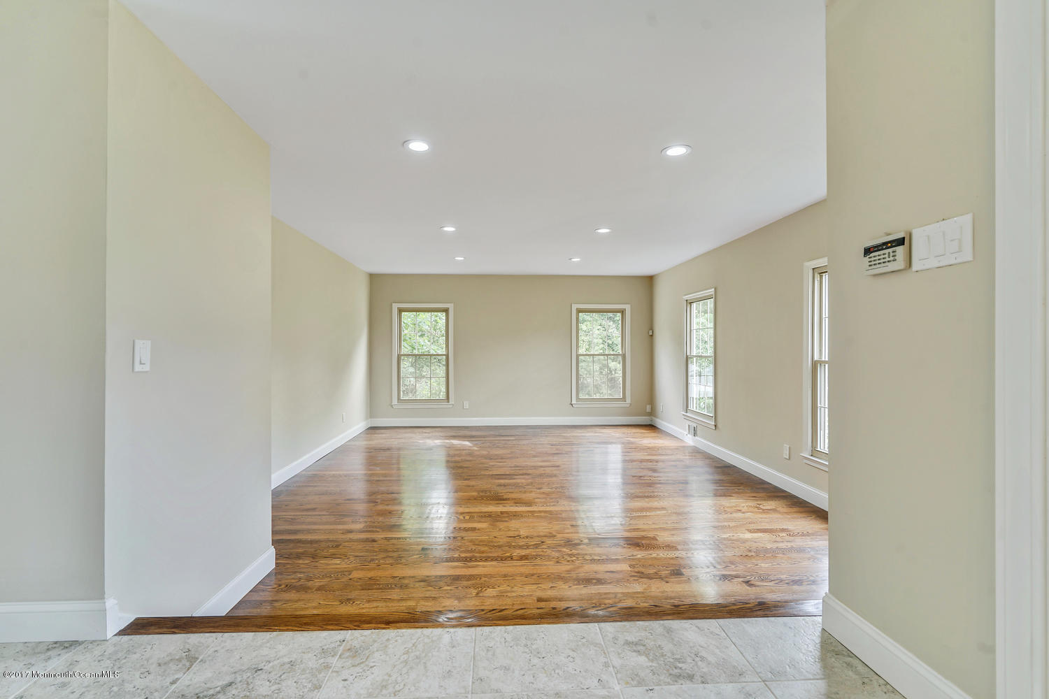 17 Weathervane Way Marlboro, NJ 07746 - Photo 12 of 42 Sunken Living Room