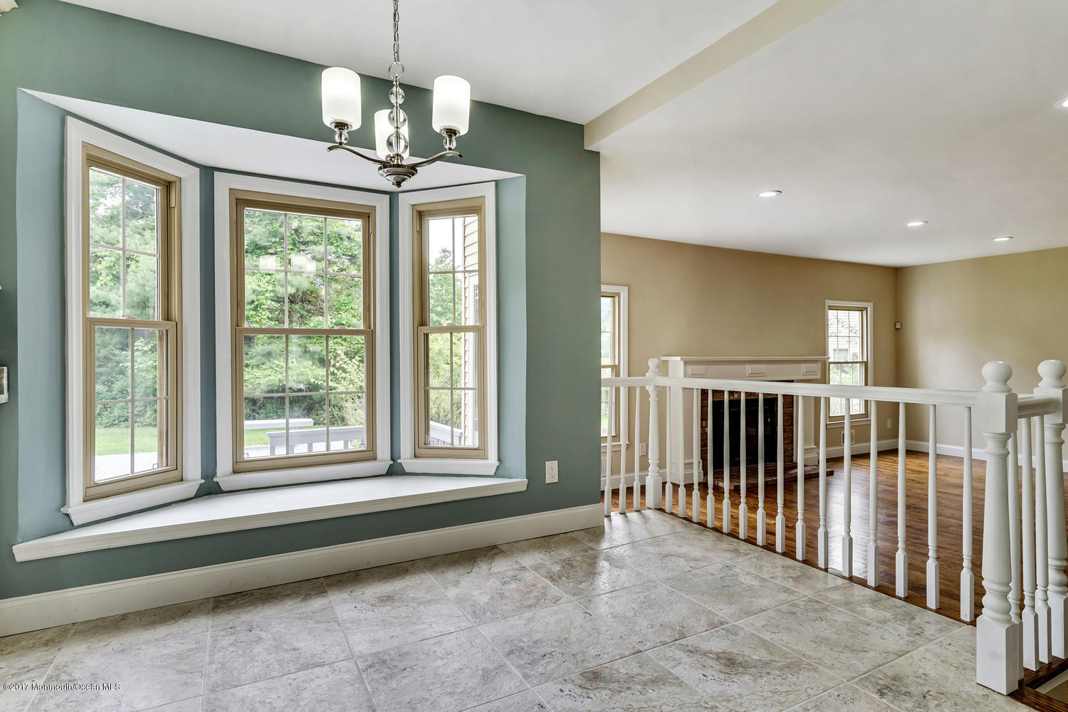 17 Weathervane Way Marlboro, NJ 07746 - Photo 13 of 42 Sunny Breakfast Nook Eating Area