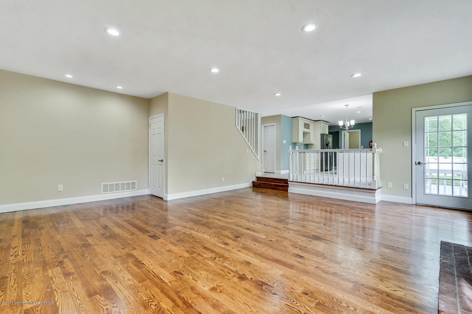 17 Weathervane Way Marlboro, NJ 07746 - Photo 16 of 42 Additional family room views