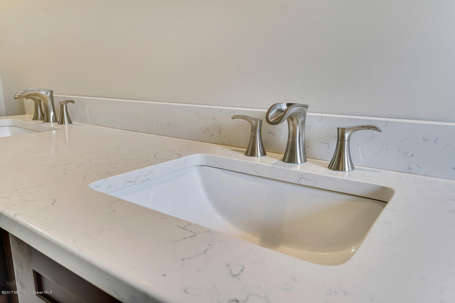 17 Weathervane Way Marlboro, NJ 07746 - Photo 27 of 42 Quartz Vanity Tops