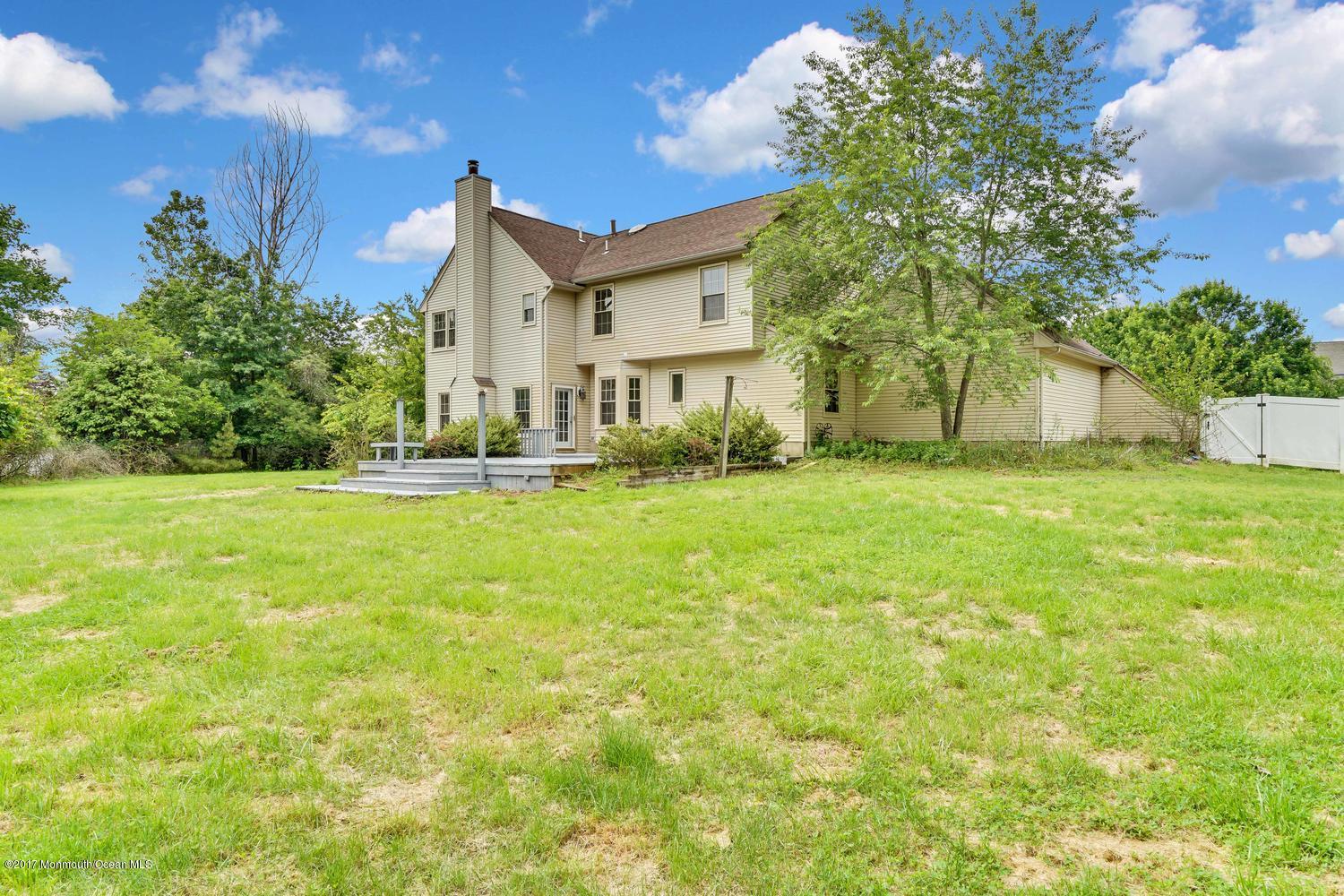 17 Weathervane Way Marlboro, NJ 07746 - Photo 42 of 42 Rear Yard Views