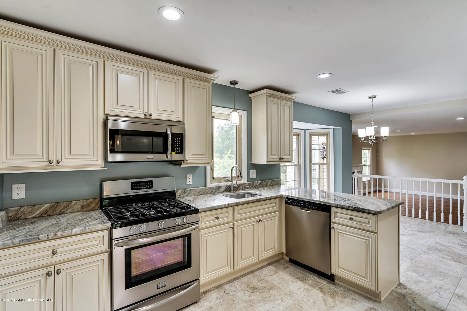 17 Weathervane Way Marlboro, NJ 07746 - Photo 5 of 42 New Cabinetry