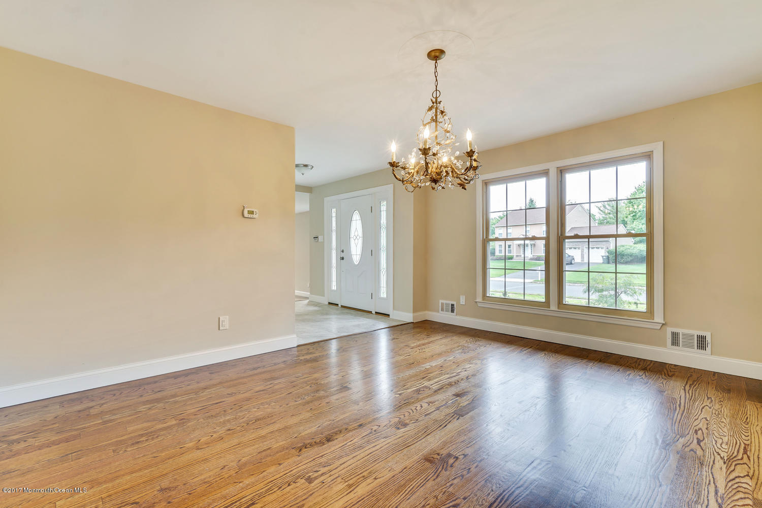17 Weathervane Way Marlboro, NJ 07746 - Photo 10 of 42 Formal Dining Room