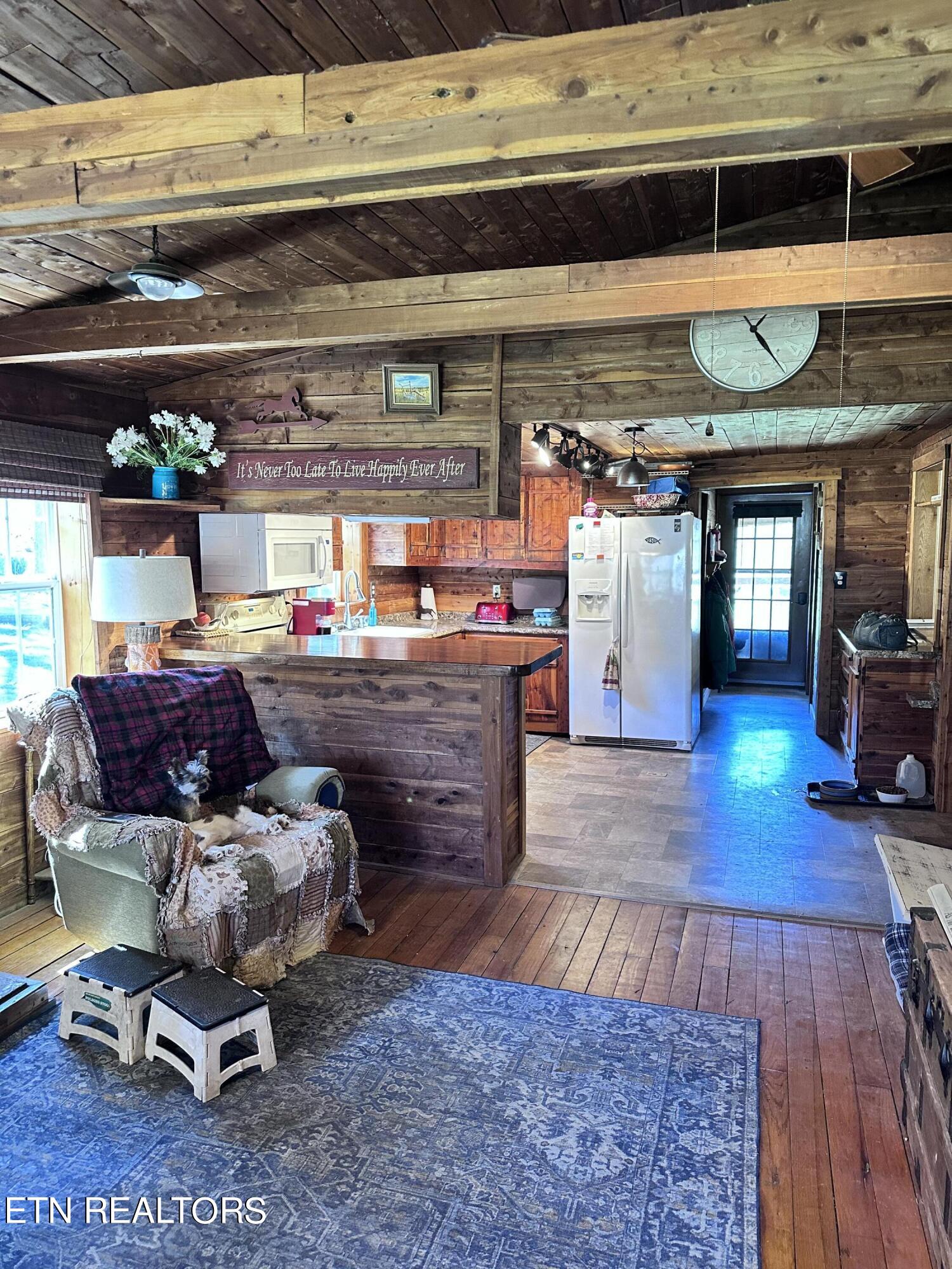 1365 Rackum Road Thorn Hill, TN 37881 - Photo 3 of 59 IMG_1590