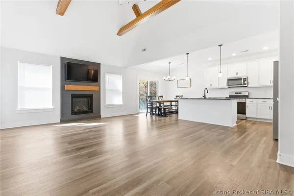 $349,900 | 7831 Linwood Circle, Charlestown, IN 47111