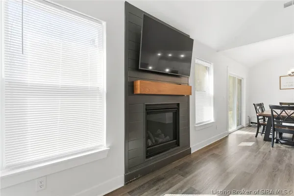 $349,900 | 7831 Linwood Circle, Charlestown, IN 47111