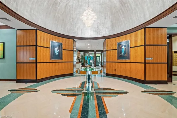 $13,000 | 7515 Pelican Bay Boulevard, Unit 7B, Naples, FL 34108