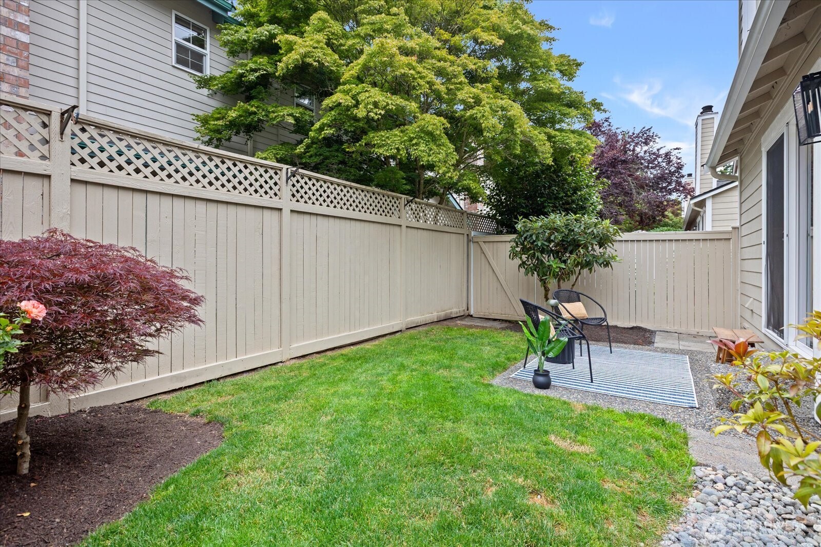 7823 196th Street Southwest, Unit A Edmonds, WA 98026 - Photo 26 of 37