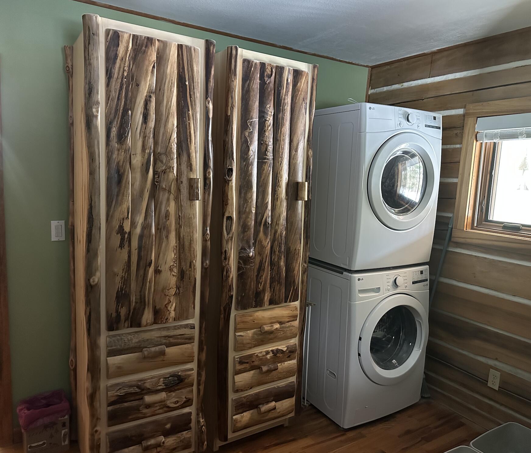 1254 Burbank Road Quincy, MI 49082 - Photo 18 of 48 Laundry