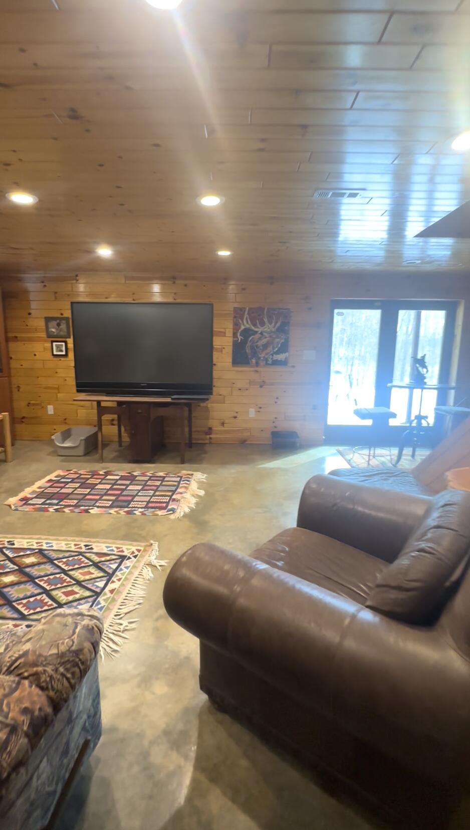 1254 Burbank Road Quincy, MI 49082 - Photo 26 of 48 Downstairs Living Room