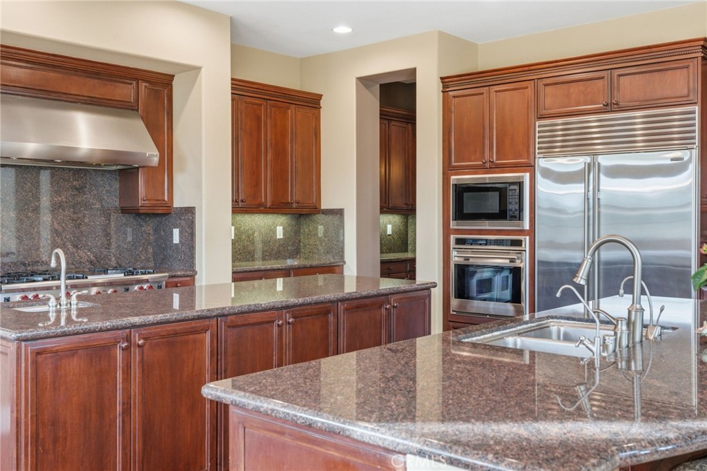 4463 Cardinal Cushing Claremont, CA 91711 - Photo 18 of 75