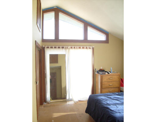 19 Ferncroft Road Braintree, MA 02184 - Photo 9 of 12 Gallery Image 9