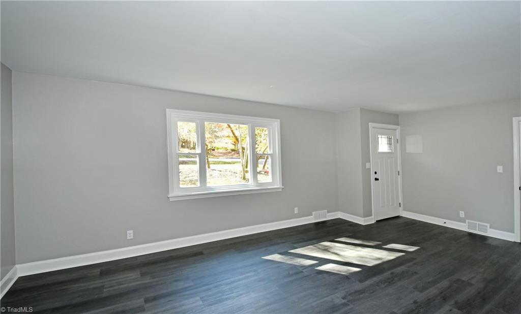 515 Ransom Road Winston-Salem, NC 27106 - Photo 6 of 27 Gallery Image 6