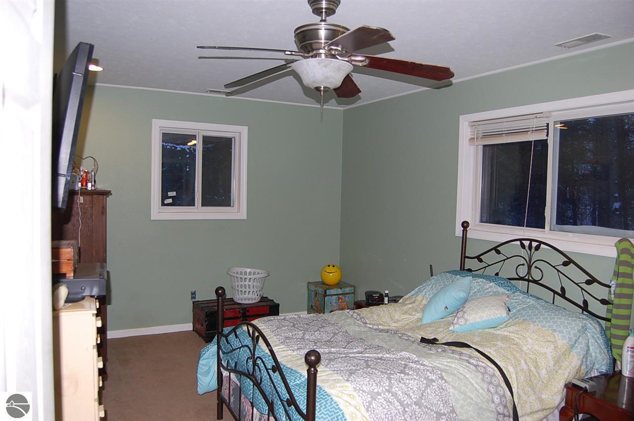 3187 Boardman Road South Boardman, MI 49680 - Photo 13 of 14 1790232-12.JPG