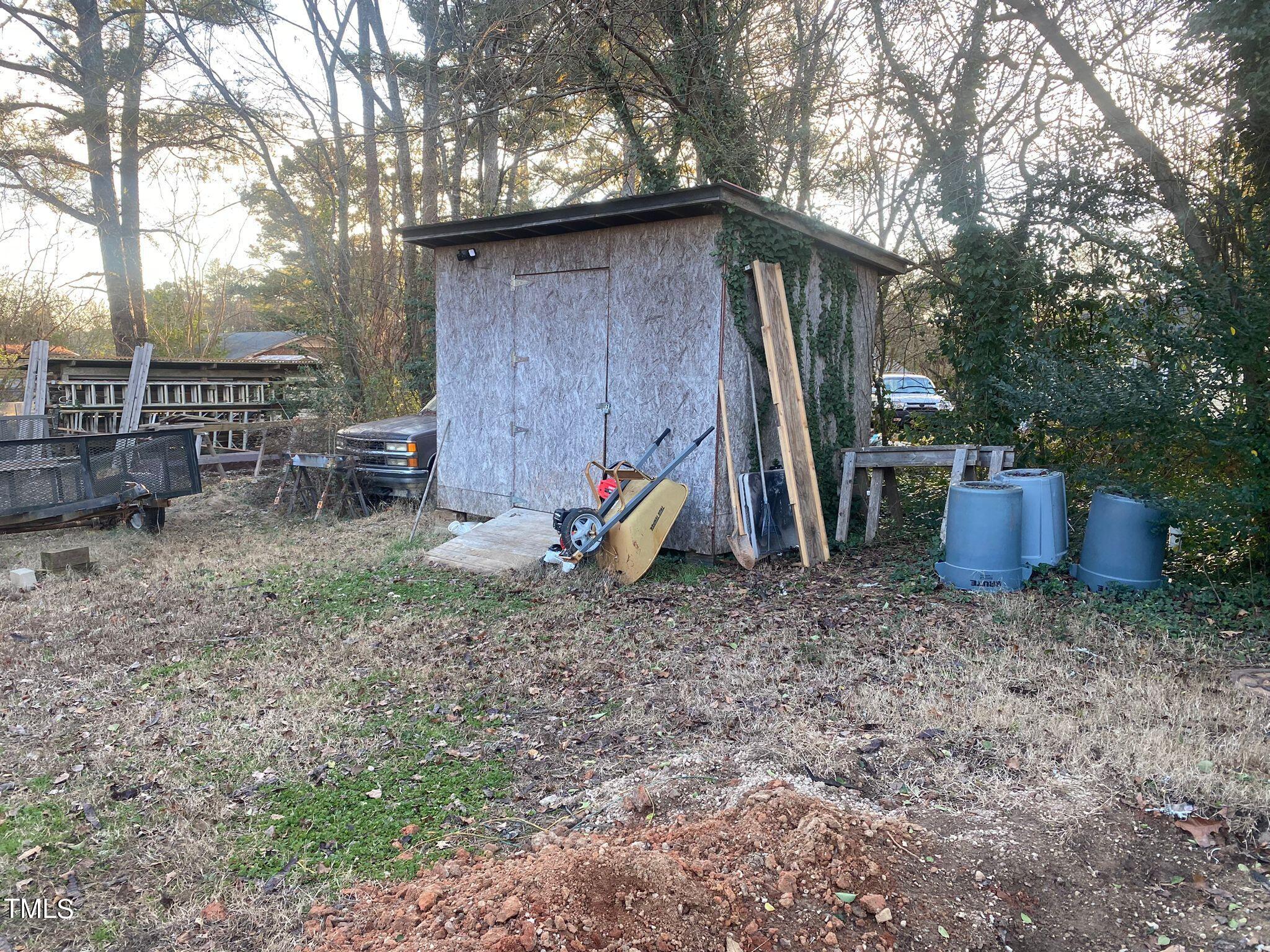 2729 Newsome Street Raleigh, NC 27603 - Photo 22 of 24 022